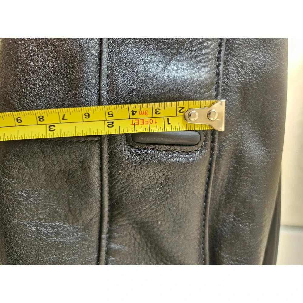 Tumi‎ Leather Cross Bag Messenger Laptop Bag in Black